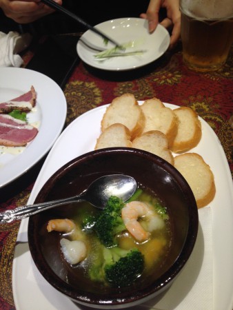 エビのアヒージョ